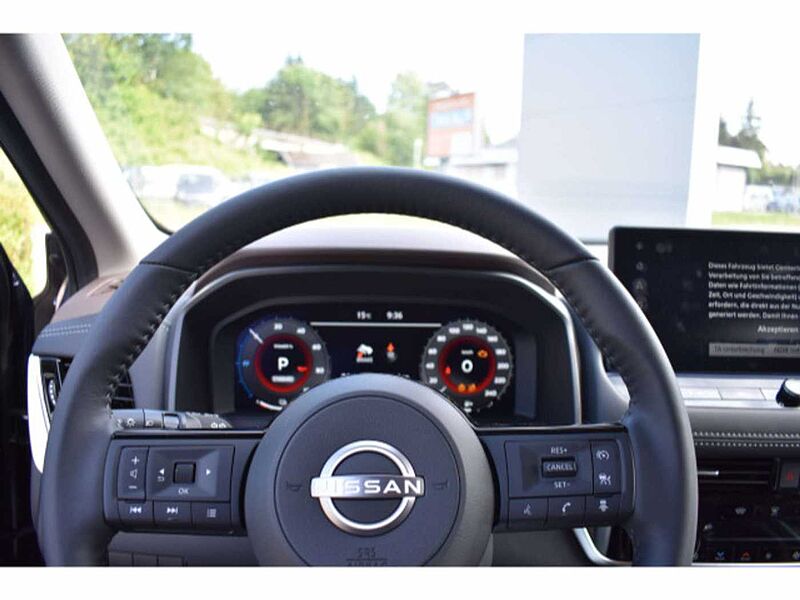 Nissan X-Trail N-Connecta GJR  auf 18' Alu Voll-LED Nav