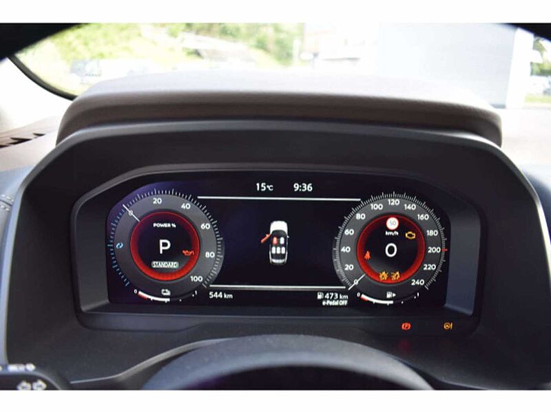 Nissan X-Trail N-Connecta GJR  auf 18' Alu Voll-LED Nav