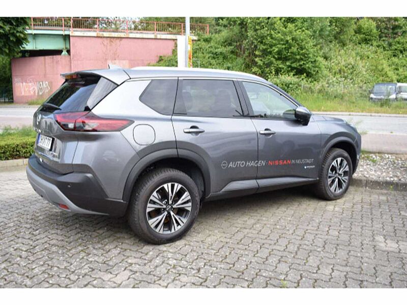 Nissan X-Trail N-Connecta GJR  auf 18' Alu Voll-LED Nav