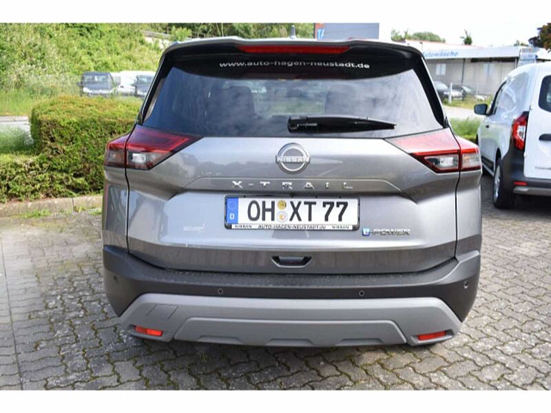 Nissan X-Trail N-Connecta GJR  auf 18' Alu Voll-LED Nav