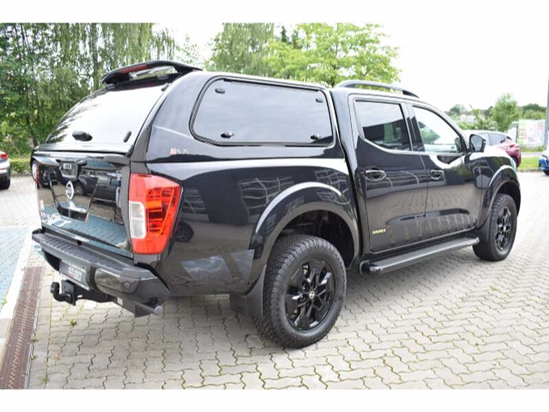 Nissan Navara NP300 N-Guard Double Cab 4x4 18' Leichtme