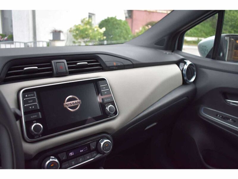 Nissan Micra N-WAY    Automatik Navigation Einparkhilfe