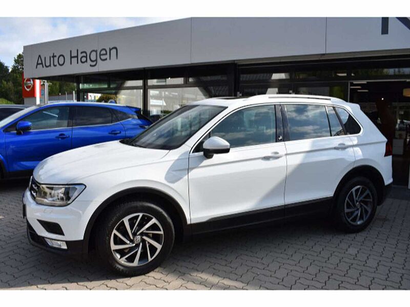 Volkswagen Tiguan 1.4  Sound DSG Automatik Panoramaglas Sch