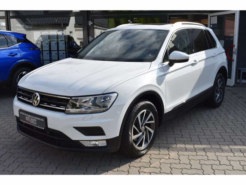 Volkswagen Tiguan 1.4  Sound DSG Automatik Panoramaglas Sch