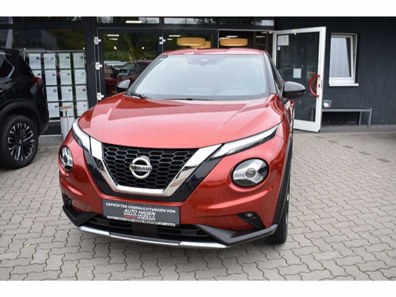 Nissan Juke 1.0 Tekna Voll LED GJR auf 19' Alu Navi 360