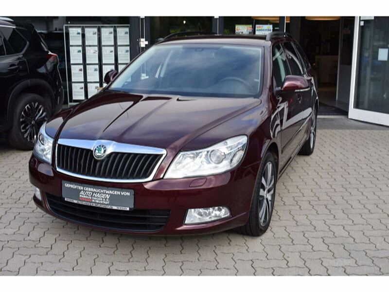 SKODA Octavia 1.2  Kombi Ambition Xenon 17' Alu mit GJ