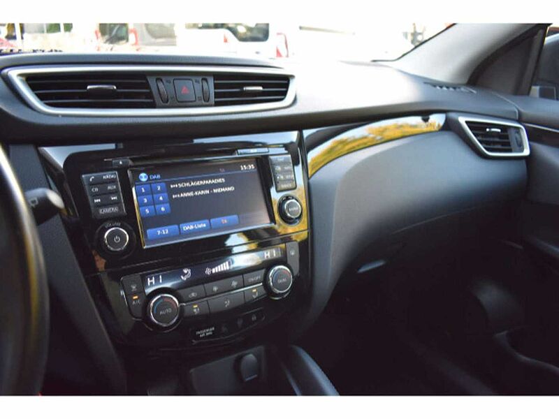 Nissan Qashqai 1.2  Acenta GJR auf 17' Alu Navigation K