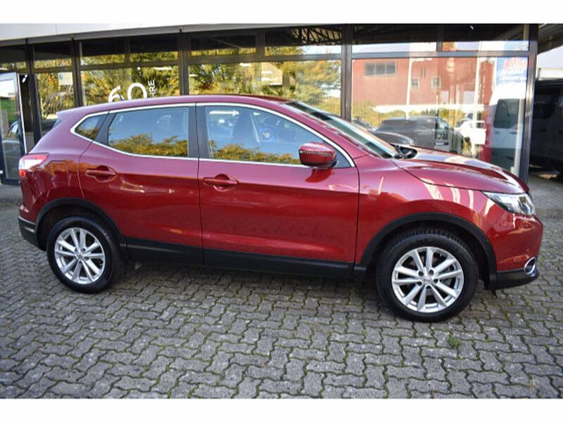 Nissan Qashqai 1.2  Acenta GJR auf 17' Alu Navigation K