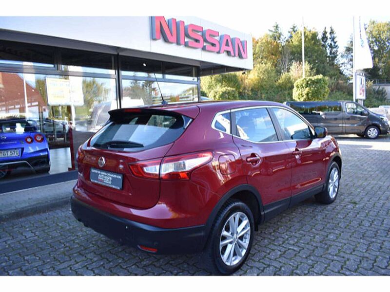 Nissan Qashqai 1.2  Acenta GJR auf 17' Alu Navigation K