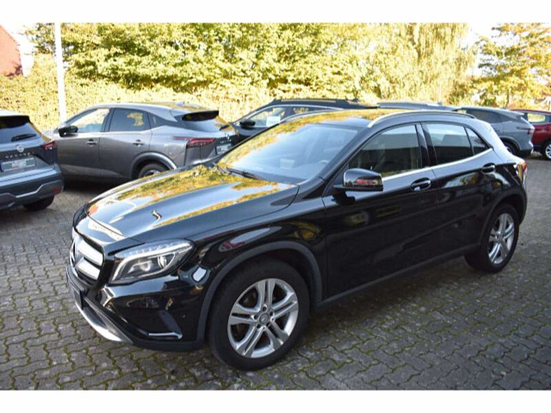 Mercedes-Benz GLA 200 GLA -Klasse GLA 200 CDI Urban 4x4 Panora