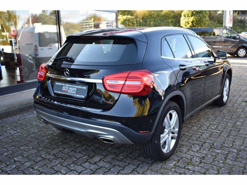 Mercedes-Benz GLA 200 GLA -Klasse GLA 200 CDI Urban 4x4 Panora