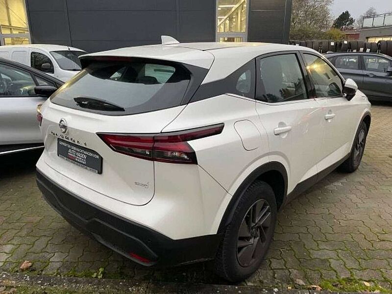 Nissan Qashqai 1.3 DIG-T Acenta GJR NAVI Einparkhilfe K