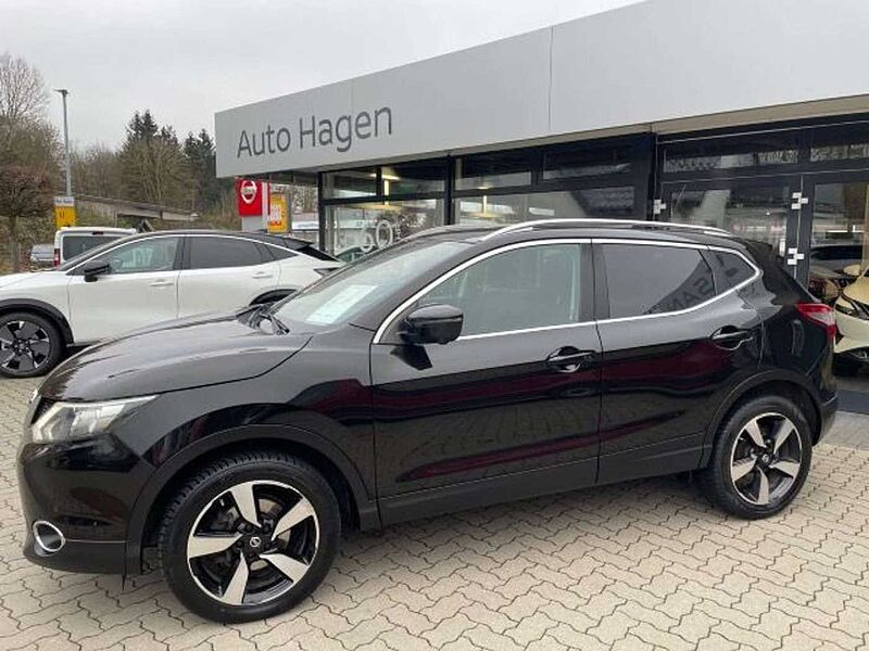 Nissan Qashqai 1.6 DIG-T 360° GJR auf 18' Alu AHK Navi