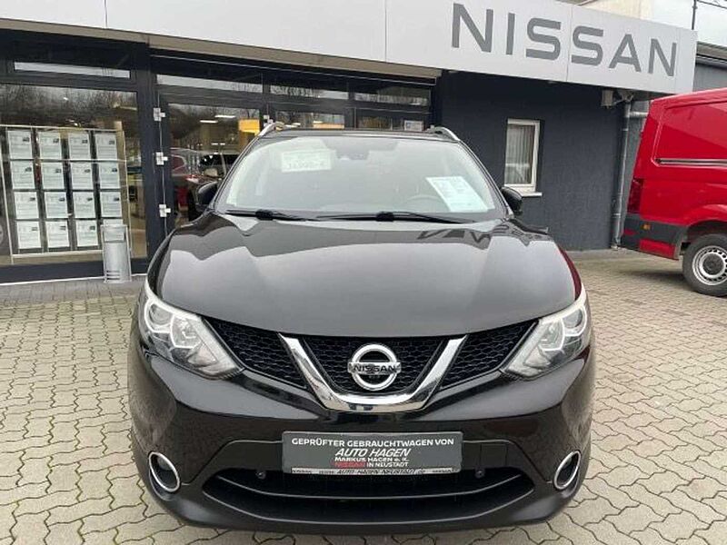 Nissan Qashqai 1.6 DIG-T 360° GJR auf 18' Alu AHK Navi