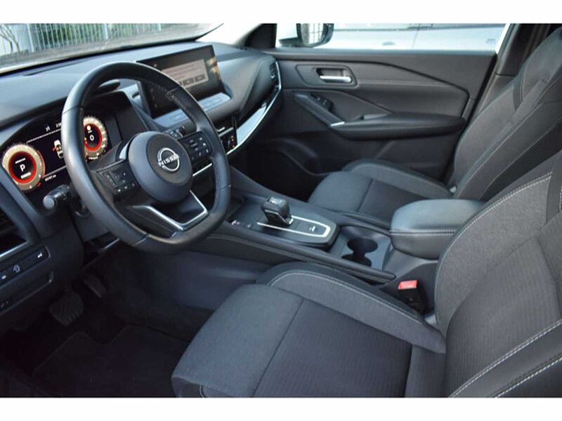 Nissan Qashqai 1.3 DIG-T MHEV Xtronic N-Connecta  Navi