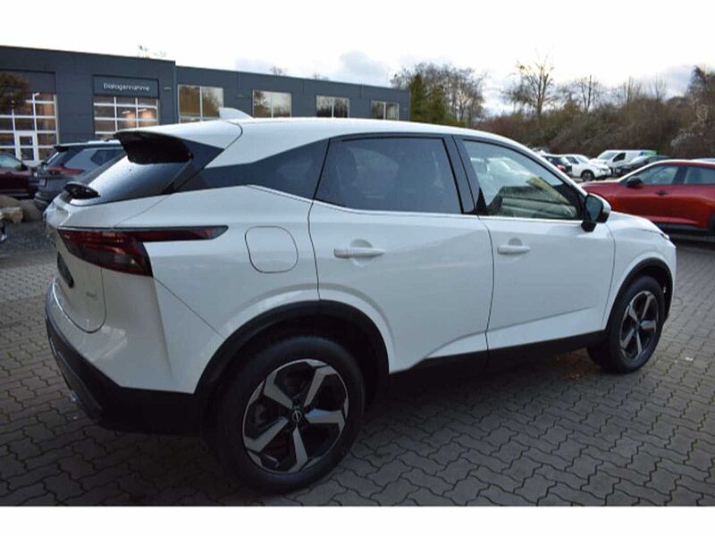 Nissan Qashqai 1.3 DIG-T MHEV Xtronic N-Connecta  Navi